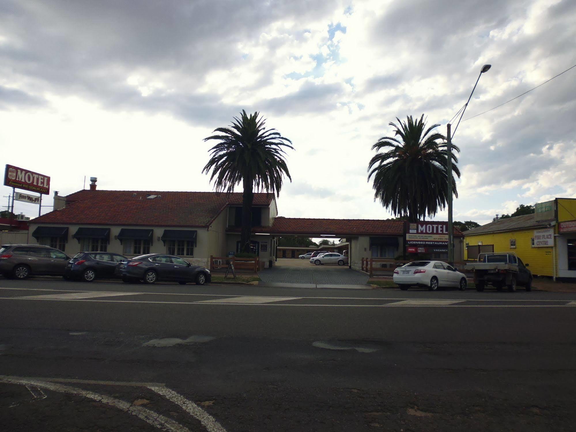 Burke & Wills Motor Motel Kingaroy